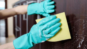 שמירה על רהיטים לאורך זמן